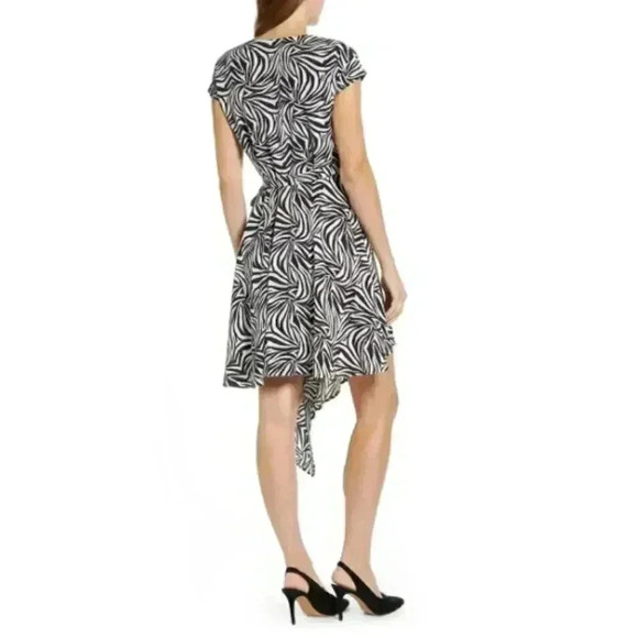 Vince Camuto Zebra Print Asymmetrical Wrap‎ Dress - Picture 2 of 12